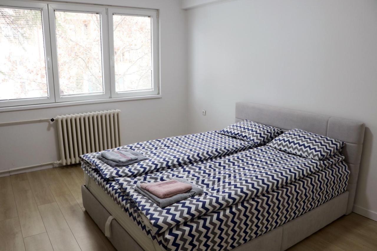 Spacious Modern Apartment Kisela Voda Skopje Luaran gambar
