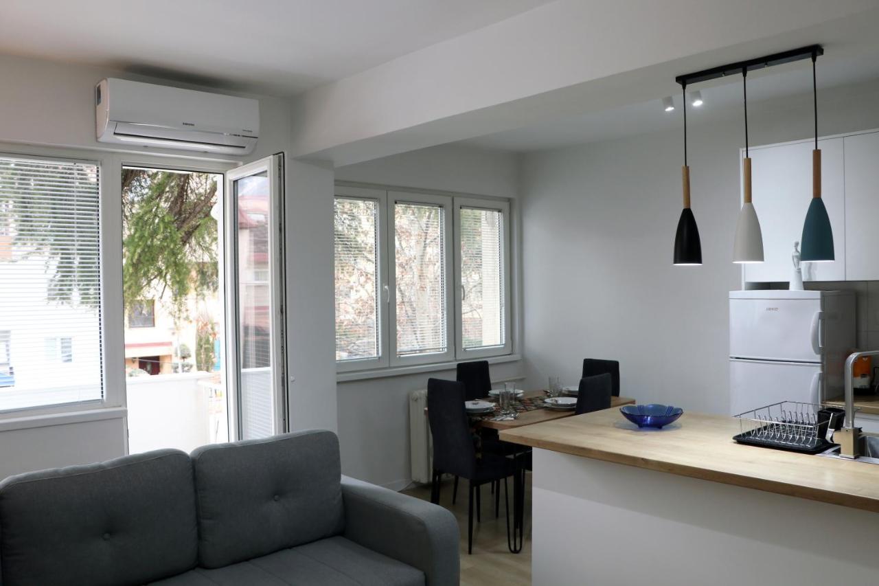 Spacious Modern Apartment Kisela Voda Skopje Luaran gambar
