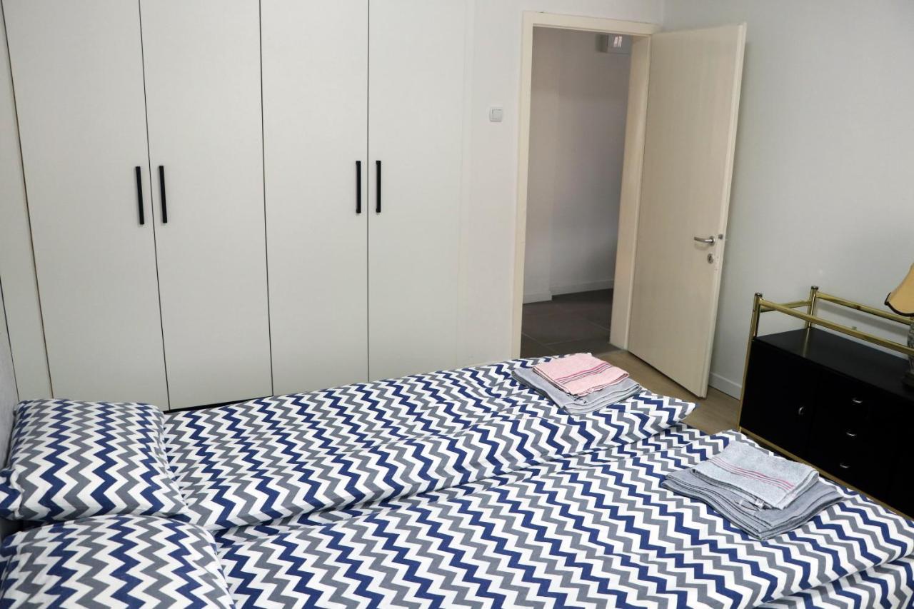 Spacious Modern Apartment Kisela Voda Skopje Luaran gambar